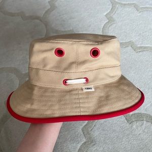 Tilley Canada T1 bucket hat